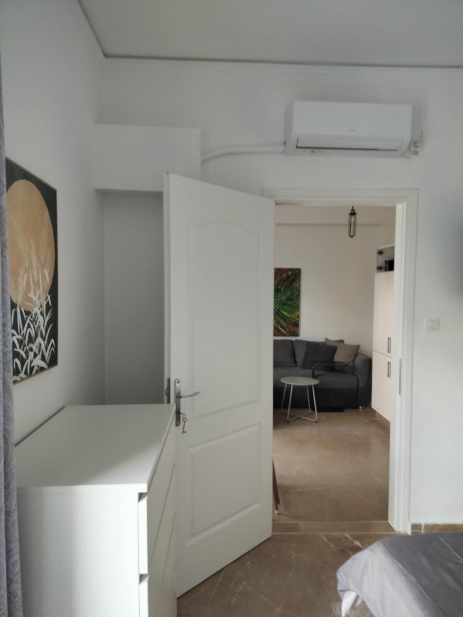 Cozy Central Flat In Pyrgos Near Olympia Buitenkant foto